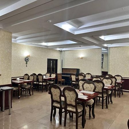 Arda Palace Hotel Tasjkent Buitenkant foto