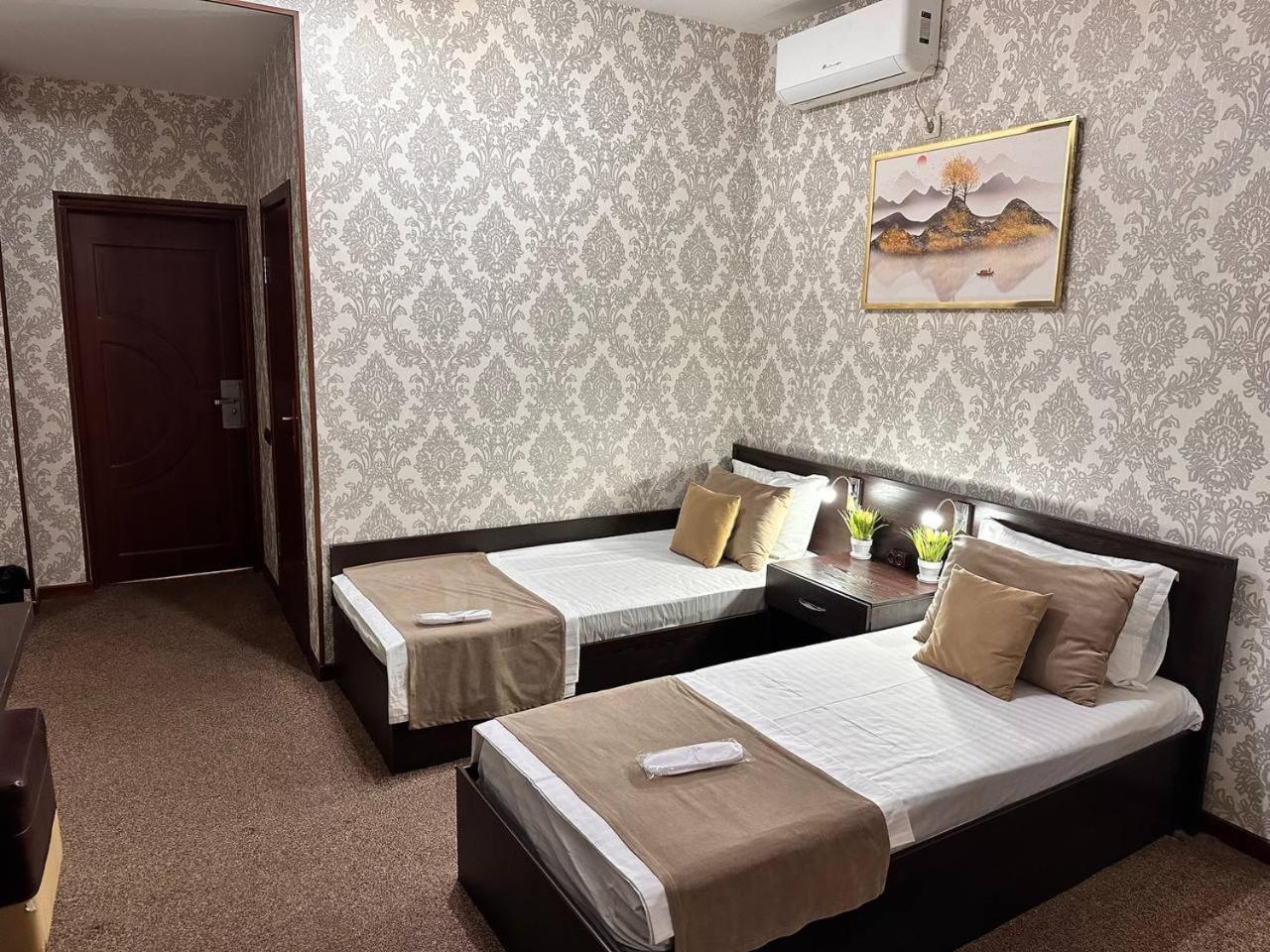 Arda Palace Hotel Tasjkent Buitenkant foto