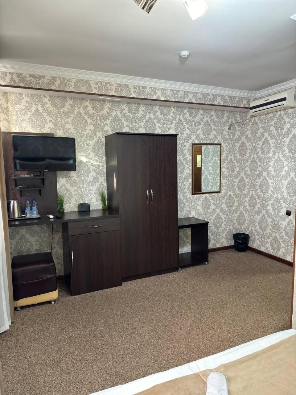 Arda Palace Hotel Tasjkent Buitenkant foto