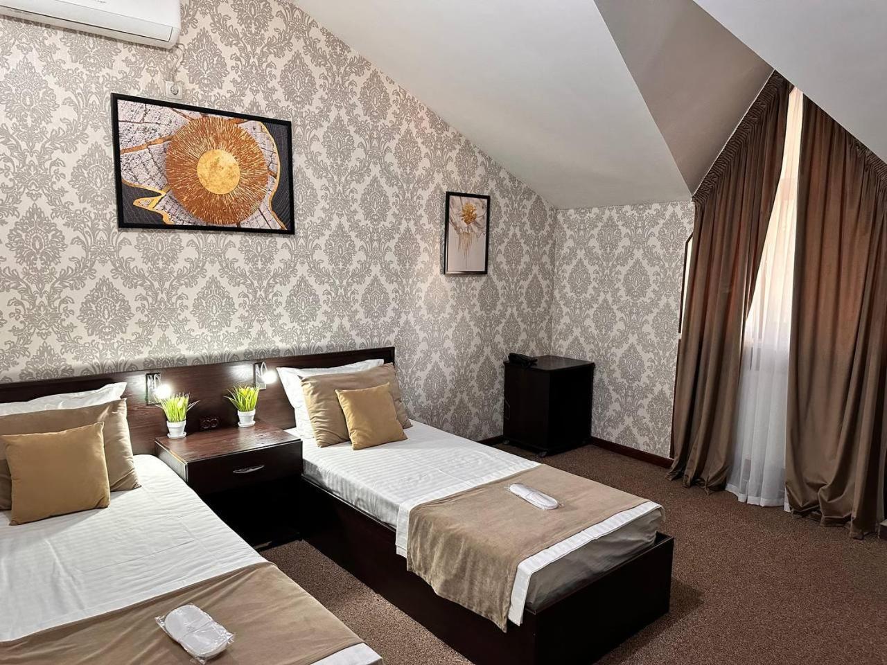 Arda Palace Hotel Tasjkent Buitenkant foto